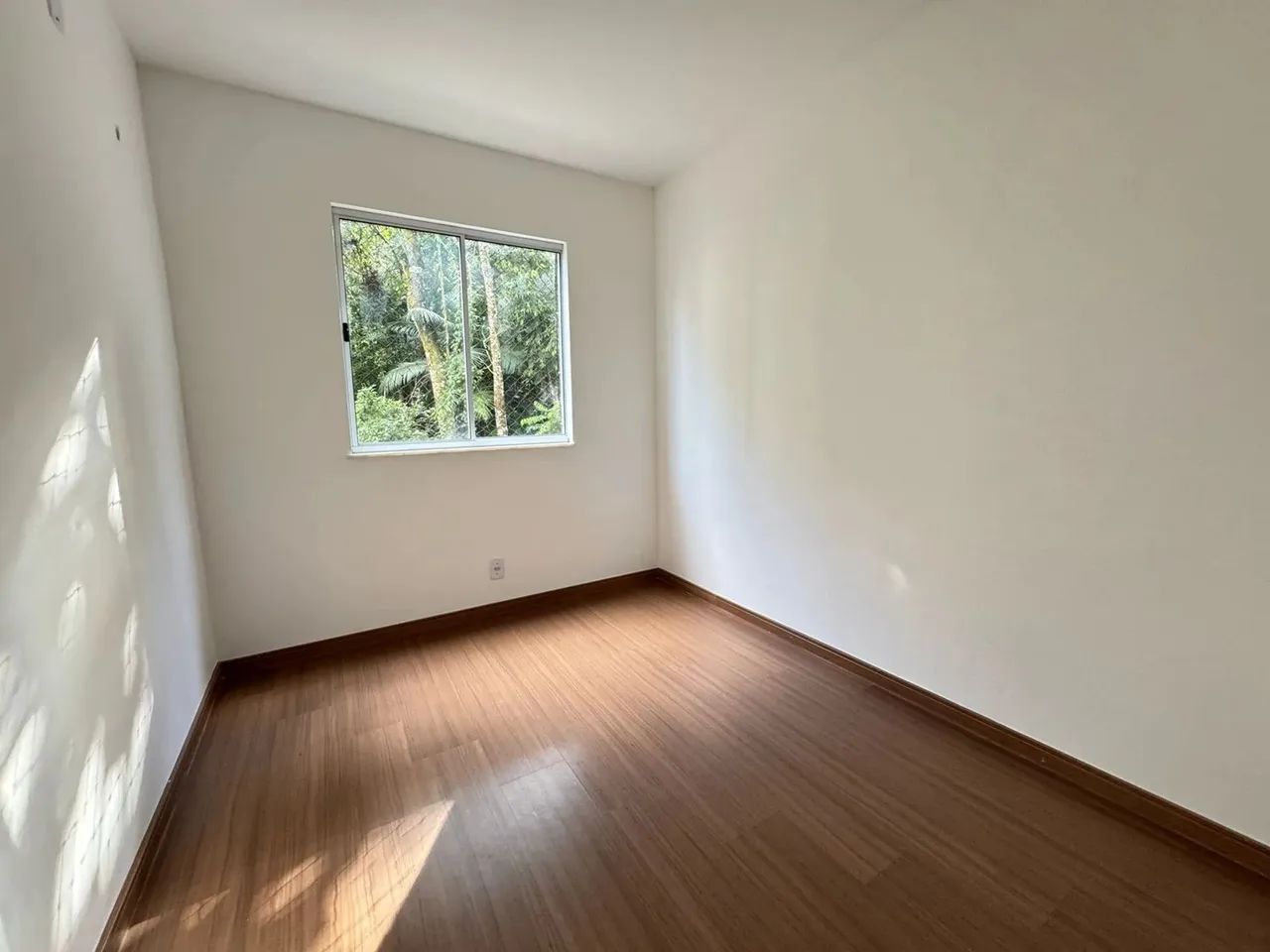1) São Pedro  Apartamento com 2 quartos, elevador e estacionamento - Foto 4
