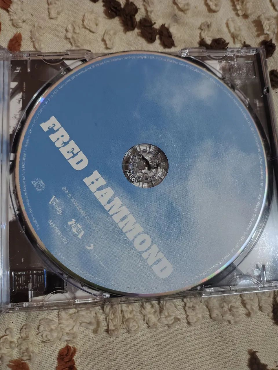 CD FRED HAMMOND - FREE TO WORSHIP - AA0001000 - Foto 2
