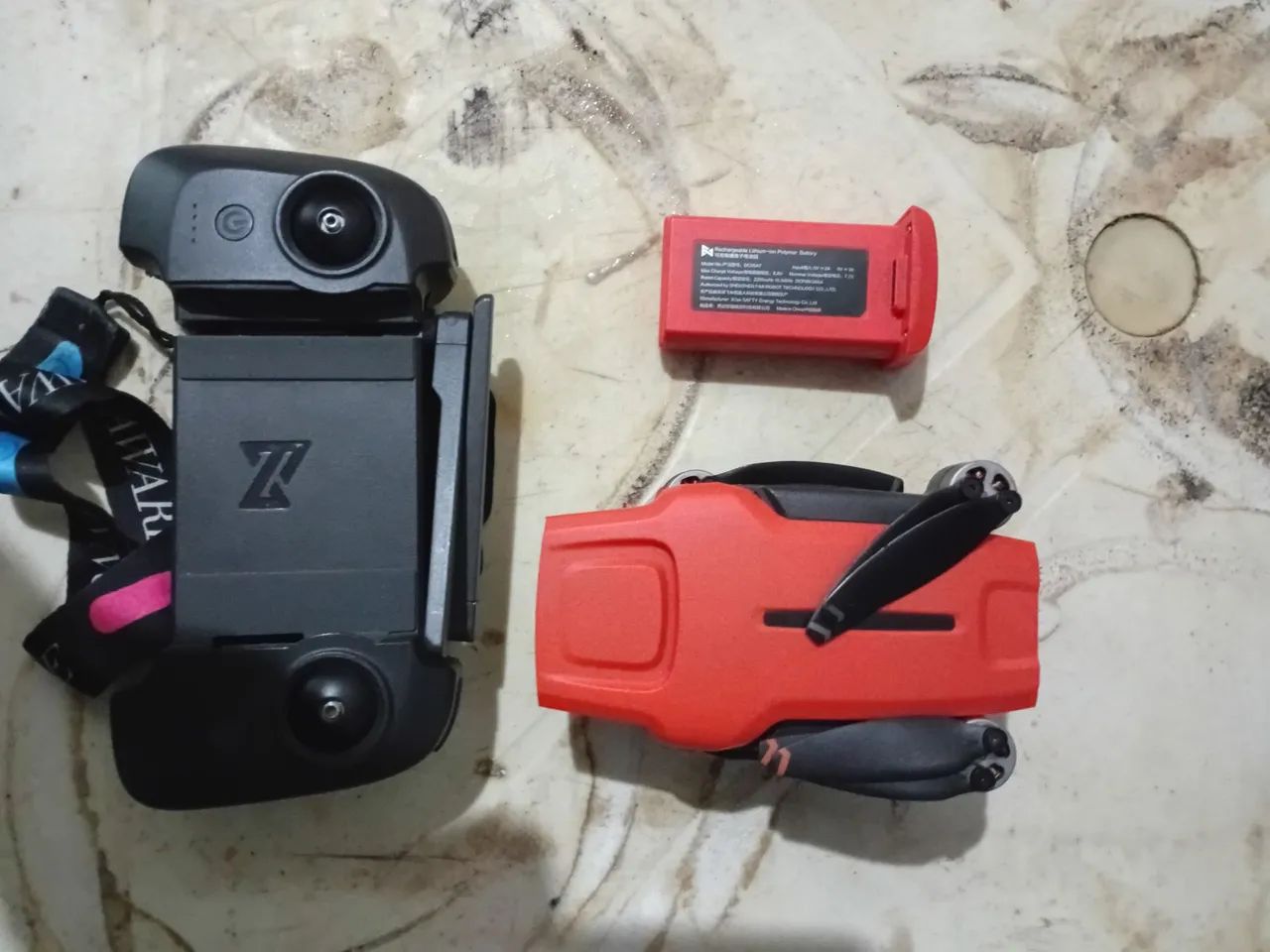 Drone fimi mini 3 não ta sim conectando com o controle liga normal 