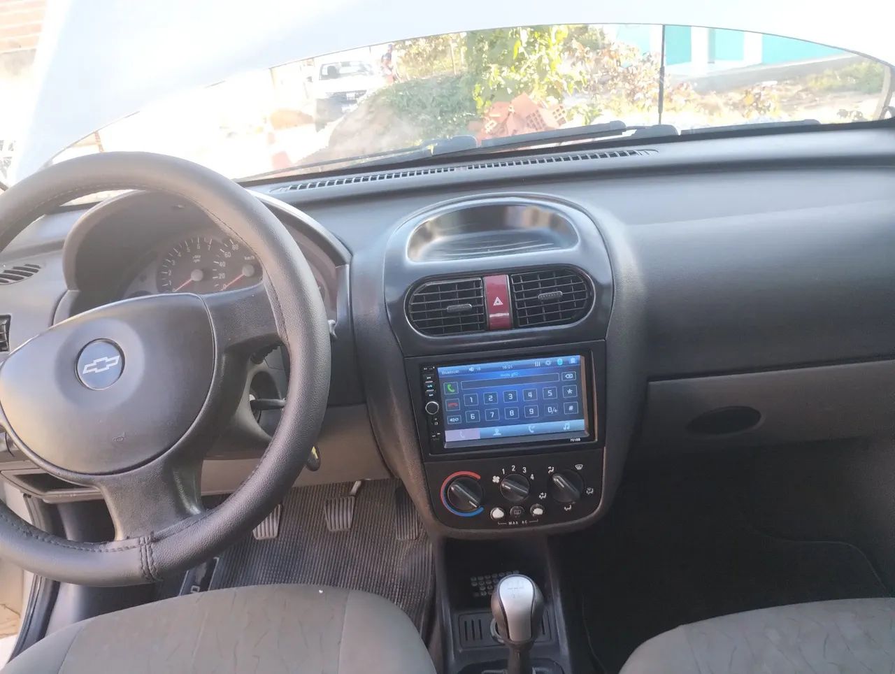 Corsa Hatch só tem ar condicionado  - Foto 5