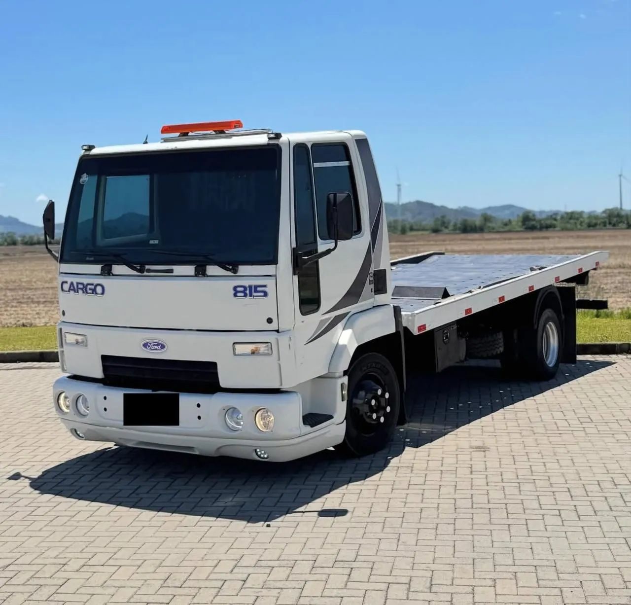CARGO 815 PLATAFORMA GUINCHO 
