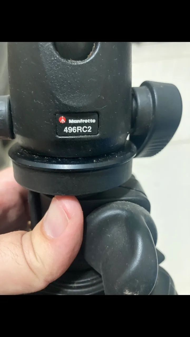 Tripé Benro cabeça Manfrotto - Foto 5