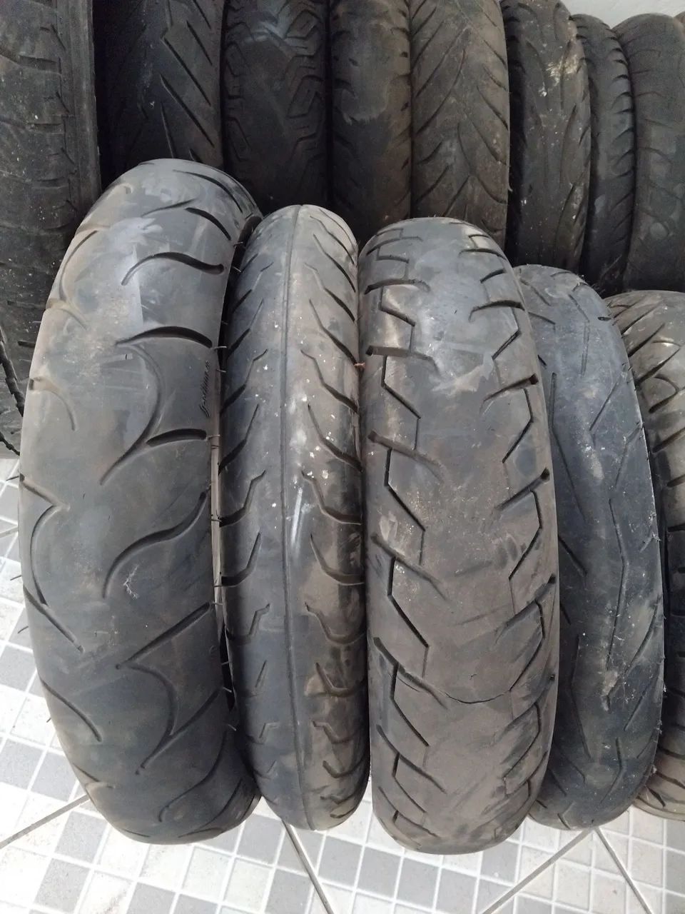 VENDO LOTE DE PNEUS USADOS - Foto 3