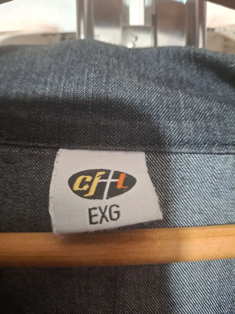 Vendo Jaqueta Feminina Jeans Nova  - Foto 2