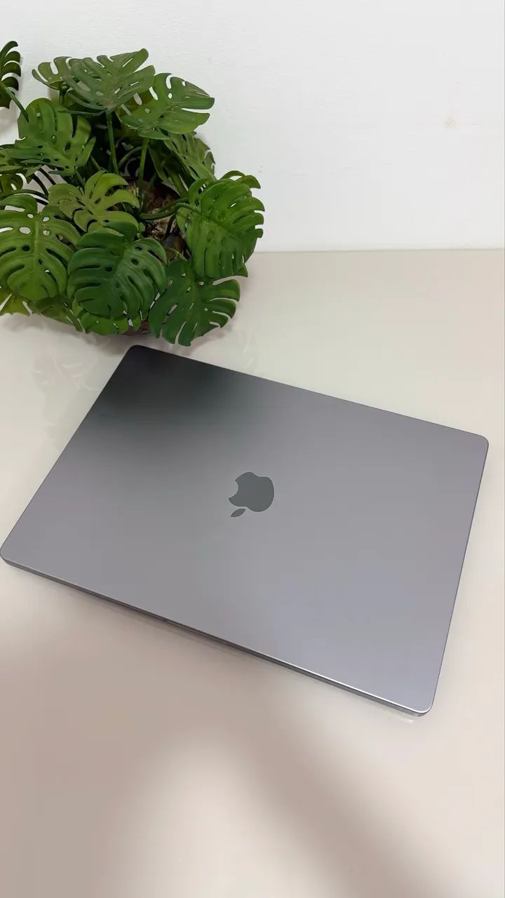 MacBook Pro M1 (2021) 16