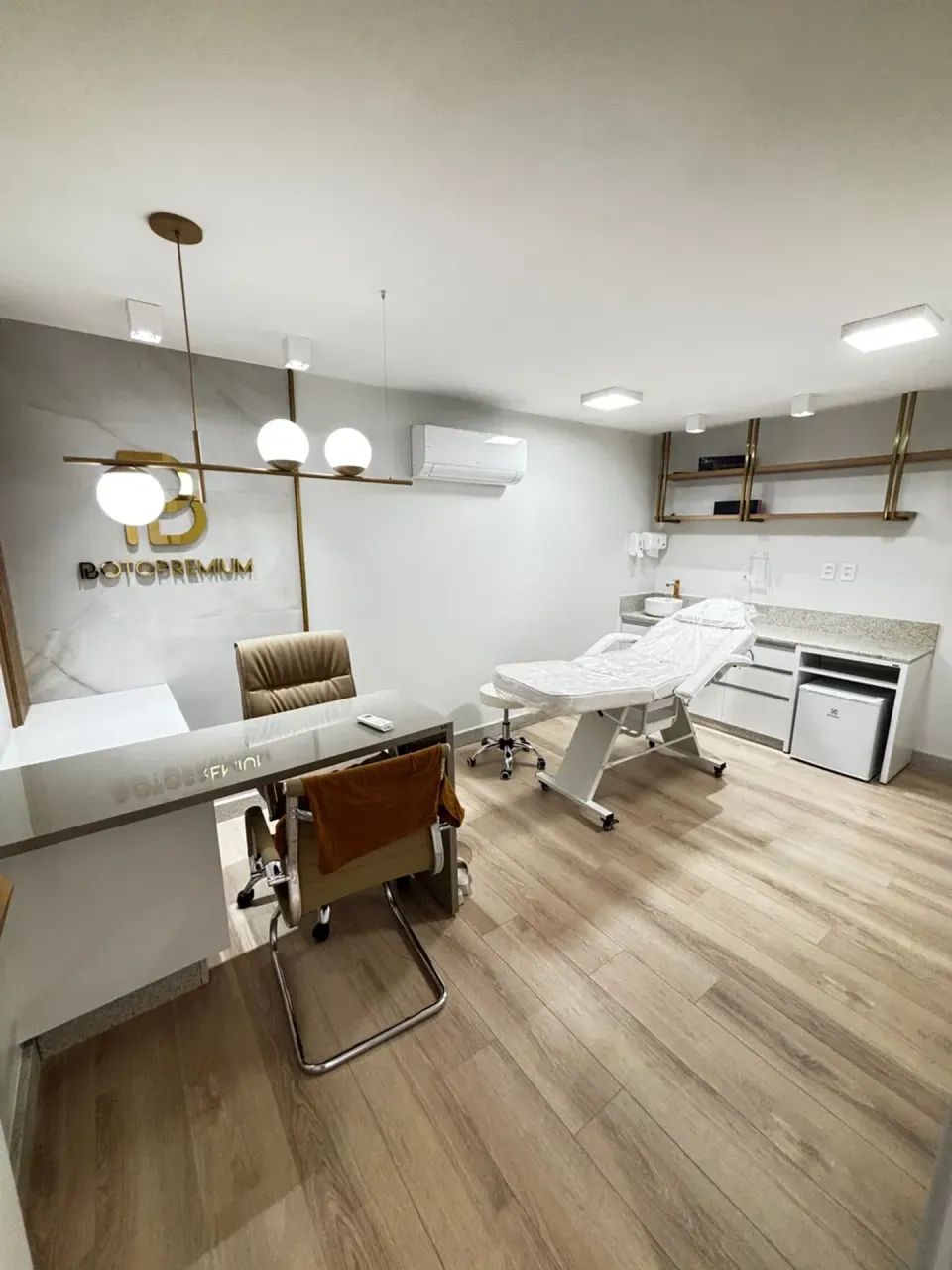 CLÍNICA COMPLETA NA T-2  120 m² | PRONTA PARA FUNCIONAR - Foto 5