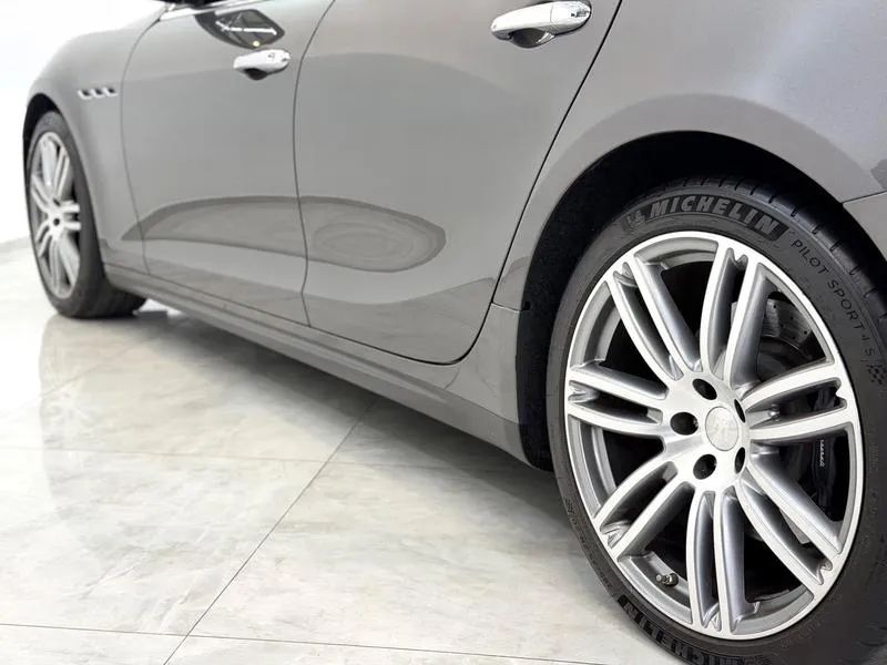 Maserati Ghibli 3.0 V6 330cv Aut., foto 17 de 20