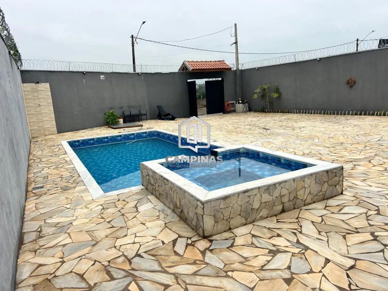 Chácara à venda em Hortolândia, Parque Gabriel, com 2 quartos, com 432 m² - Foto 3