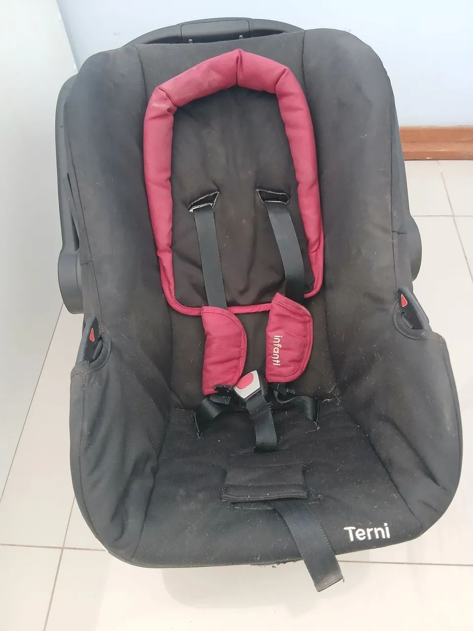 Carrinho de bebê completo ( bebe conforto e colchao) - Foto 2