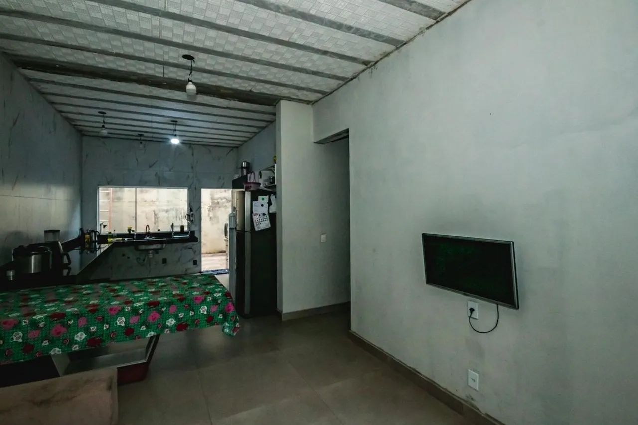 Casa à Venda - Floramar, 3 Quartos, 160 m2 - Foto 2