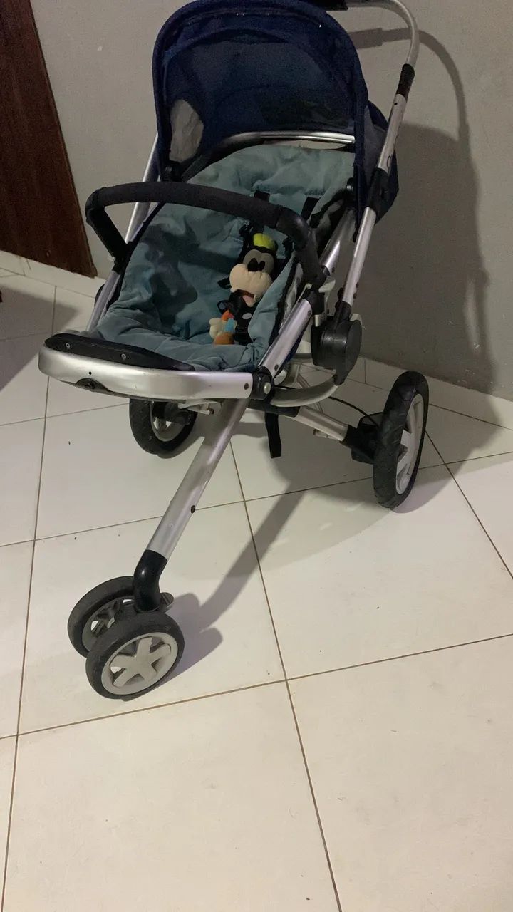 Carrinho de bebê Quinny / Aceito troca - Foto 3