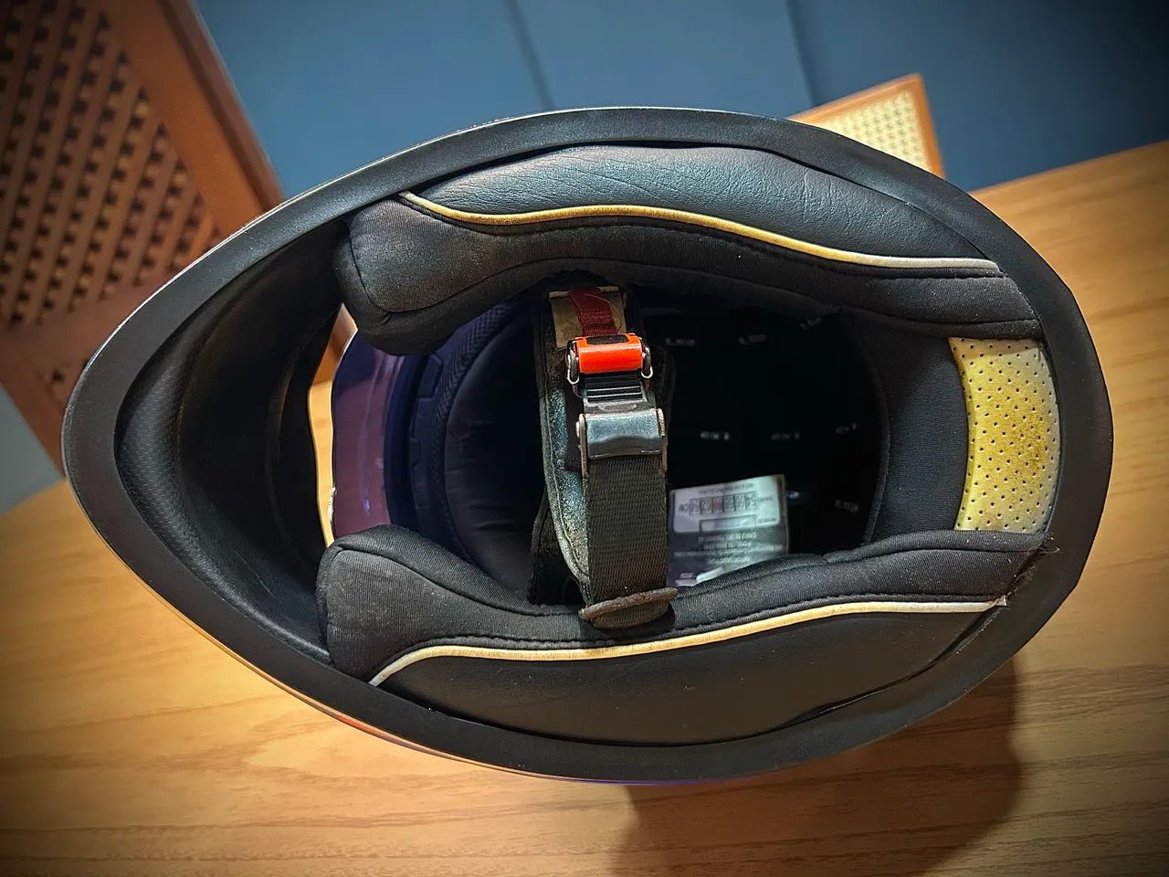 Capacete LS2 com óculos  - Foto 5