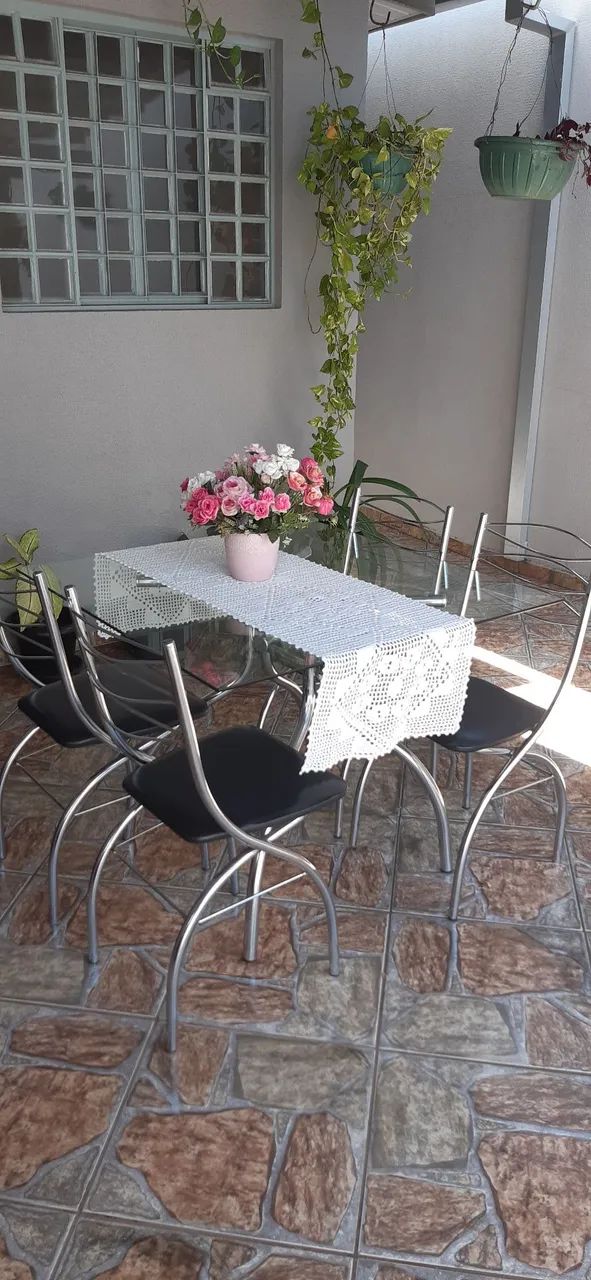Mesa Tampo de Vidro com 4 cadeiras  - Foto 2