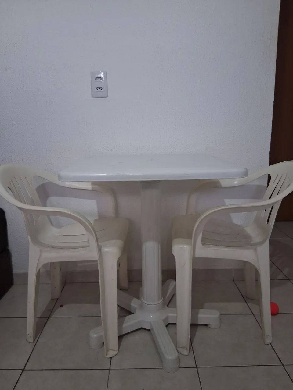 Mesa Tramontina com cadeiras - Foto 2