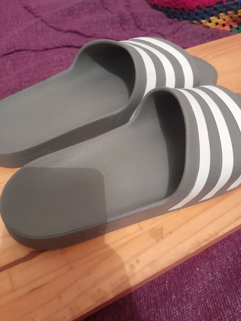 Chinelo Slide Adidas Prata