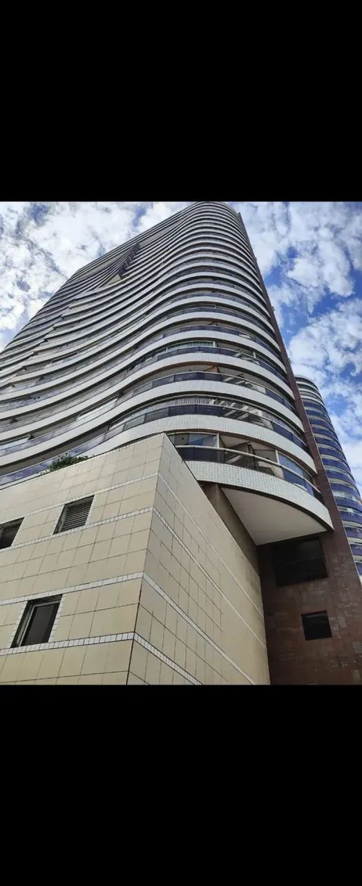 Apartamento 2 Suítes 50 m Av Beira Mar - Foto 4