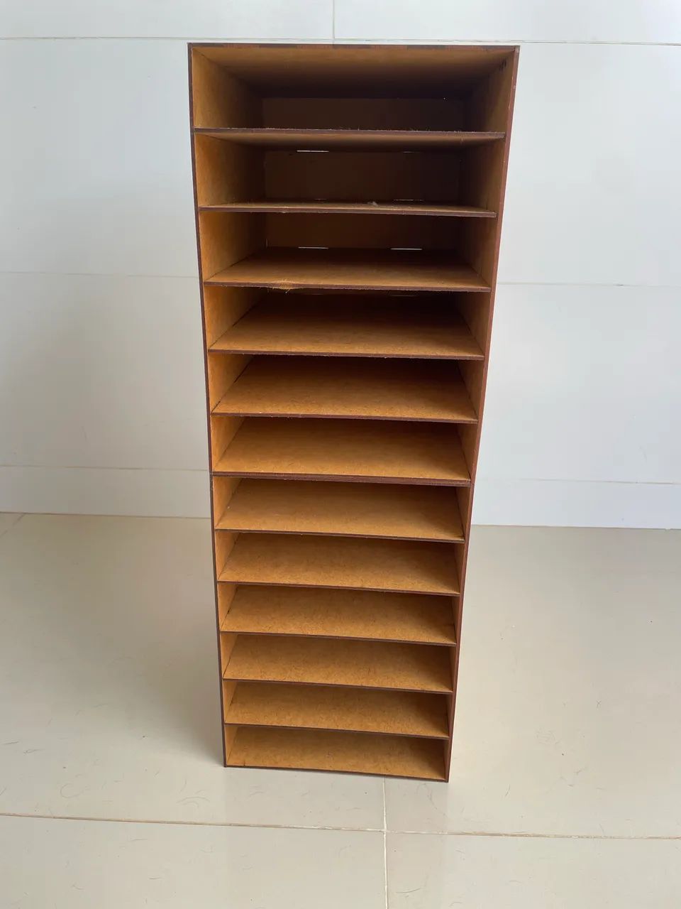 Prateleiras para Papel A4 em MDF - Foto 2