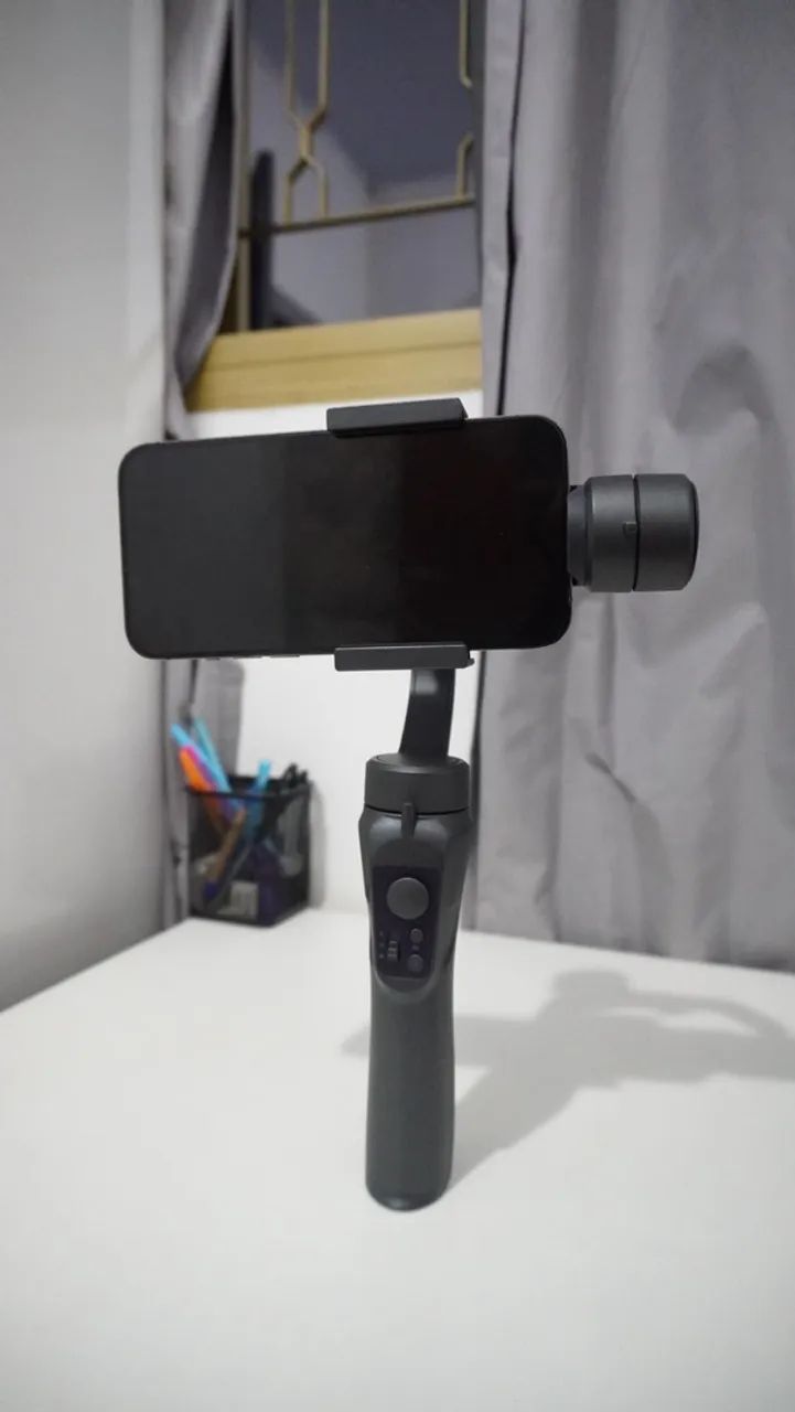 GIMBAL COM ESTABILIZADOR DE 3 EIXOS 
