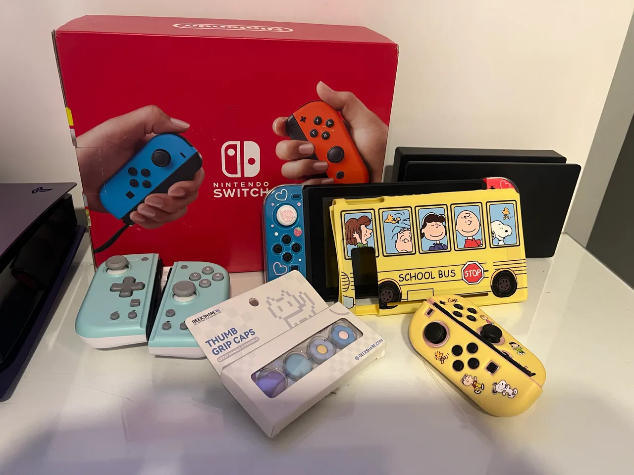 Nintendo switch カセット4個付き New Nintendo Switch Azul e Vermelho Neon + Jogo Mario Kart 8