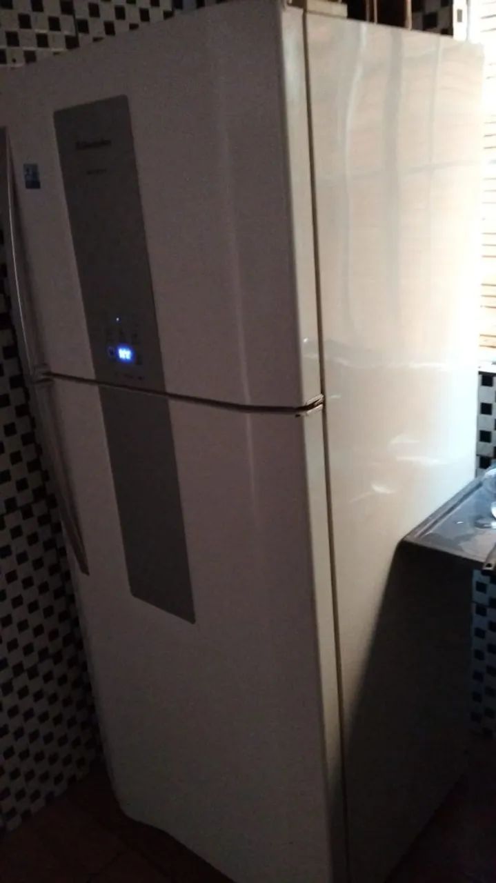 Geladeira Electrolux DF80 553L - Foto 2
