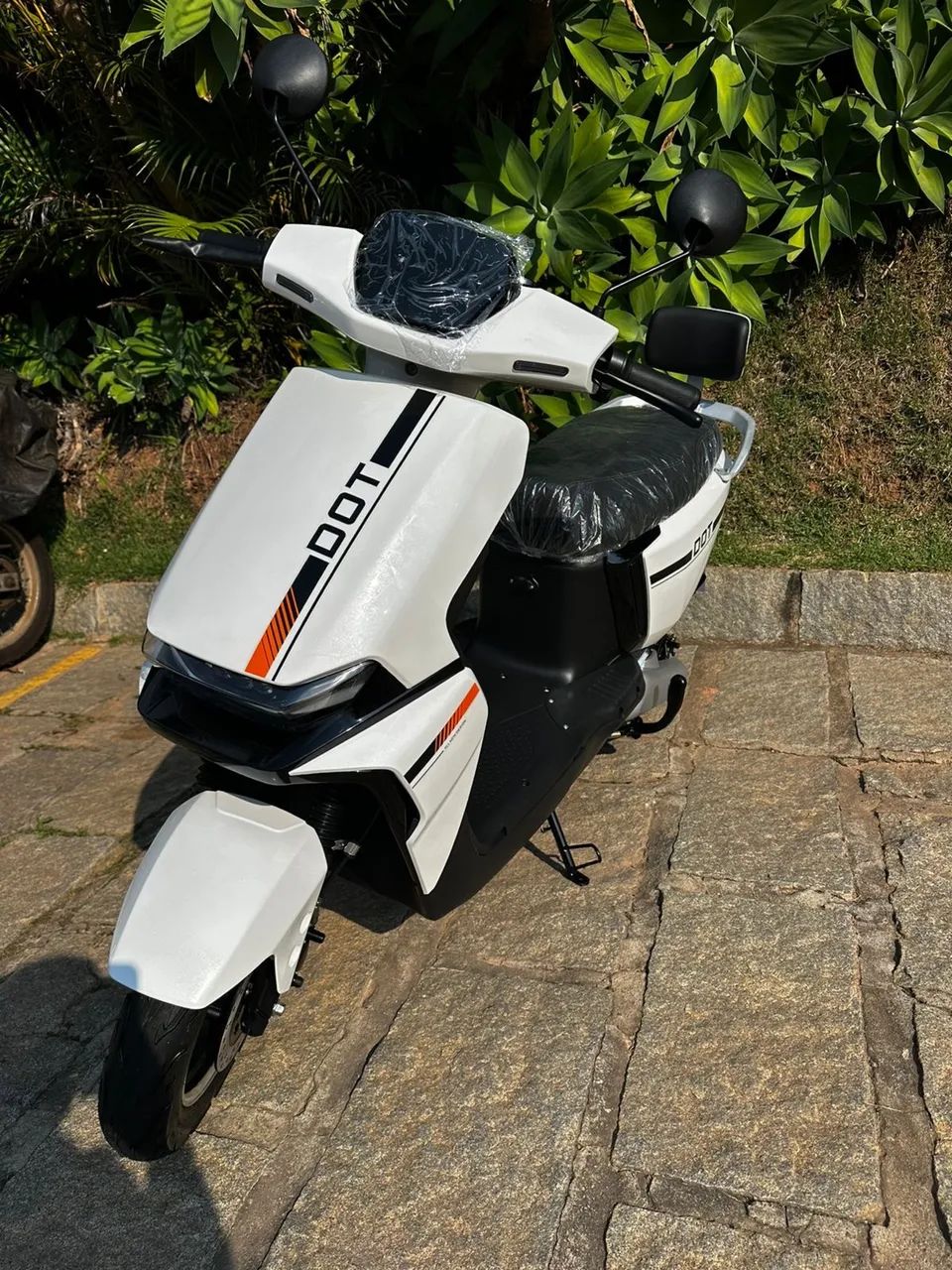 Scooter Elétrica Dot Branca 1000w