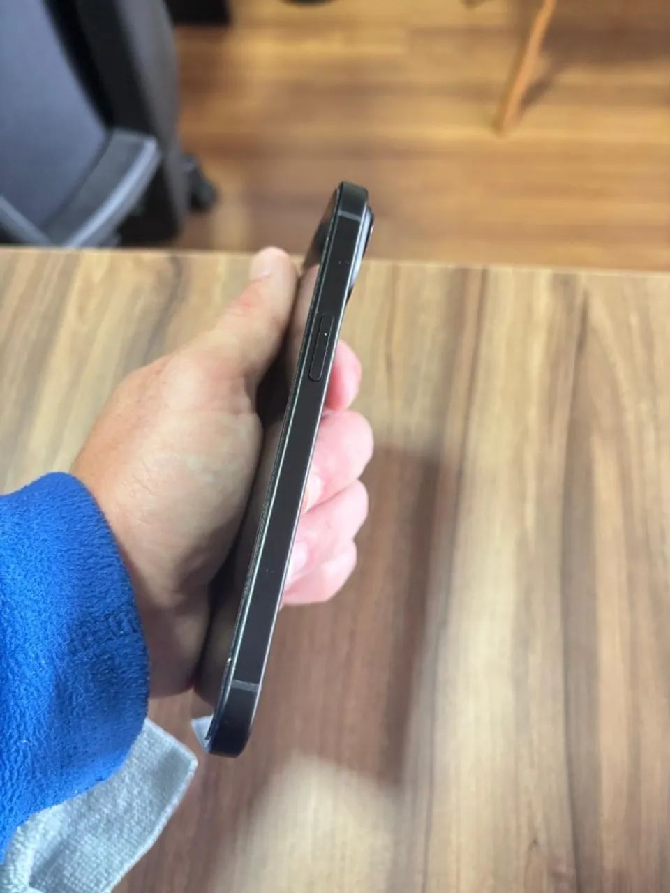 Iphone 15 - 128 gb - Excelente estado - Foto 4