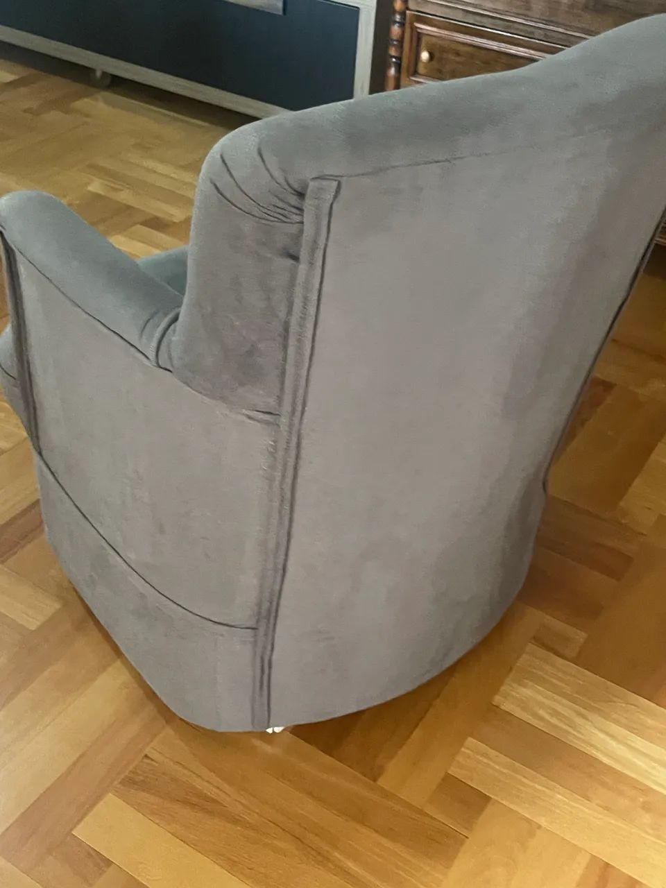 Poltrona com Rodízio frete Grátis  - Foto 3