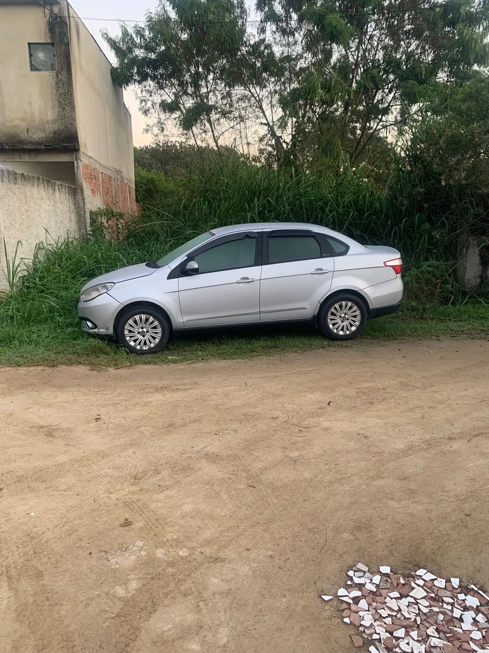 Fiat Grand Siena Grand Siena ESSENCE 1.6 Flex 16V 2015