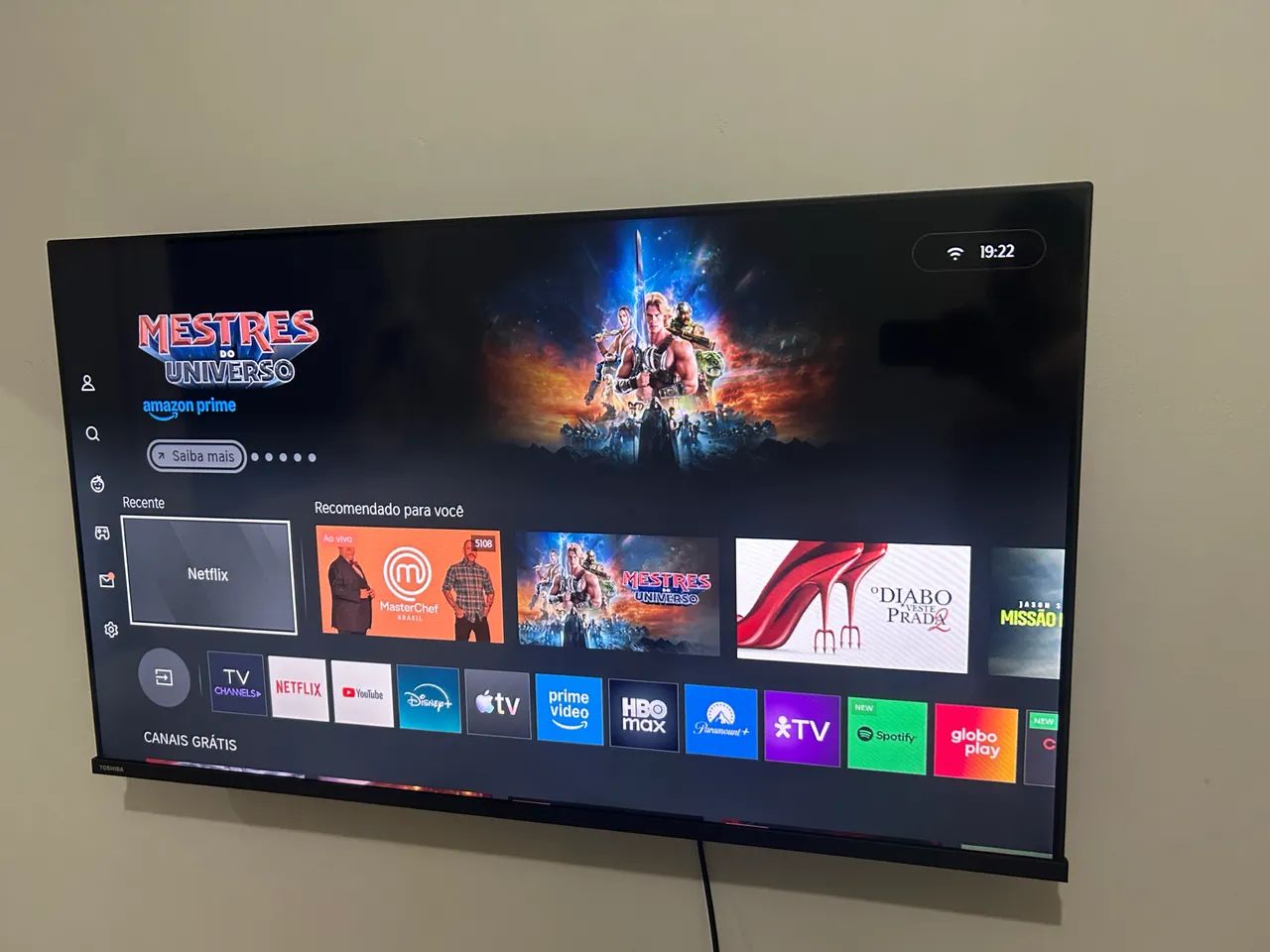 Vendo Tv novinha sem marca de uso  - Foto 2