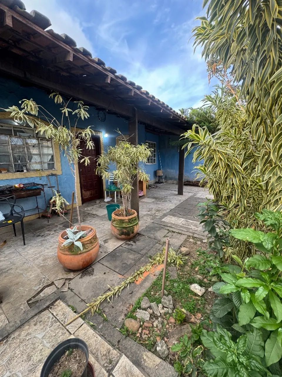 Casa com 3 quartos e 2 banheiros Vila Camarim Queimados 