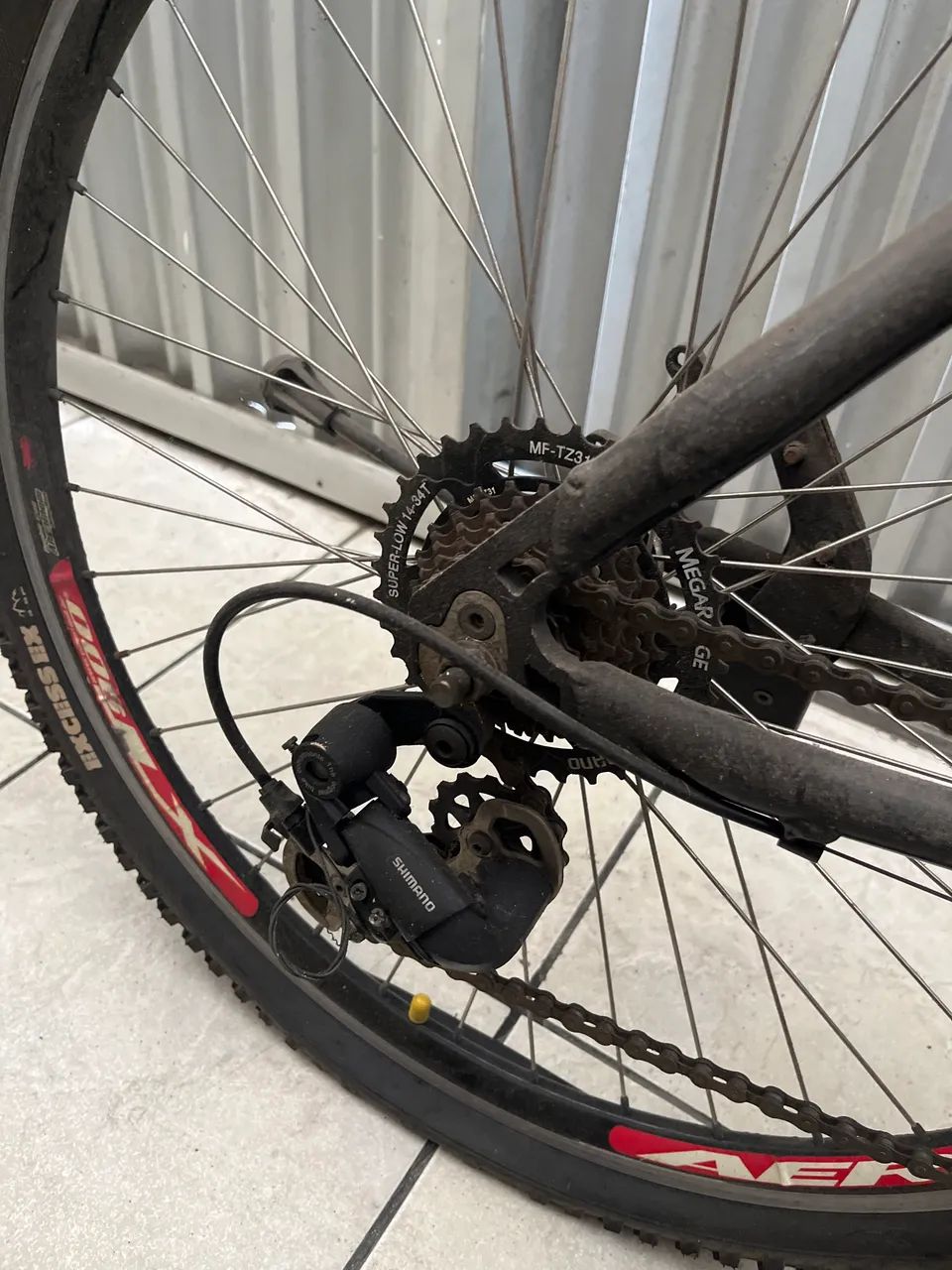 Bike alumínio com marca shimano - Foto 3