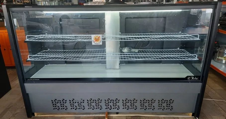 VITRINE PARA CONFEITARIA POLAR 1.75MT6 - NOVA