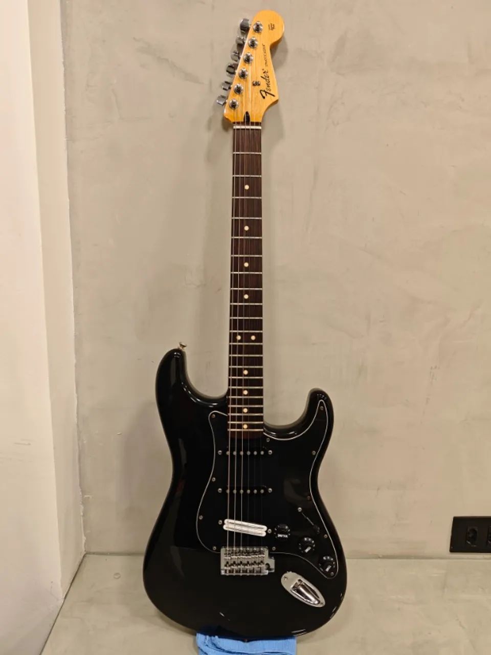 Guitarra Fender Stratocaster (Mexico) | Excelente estado