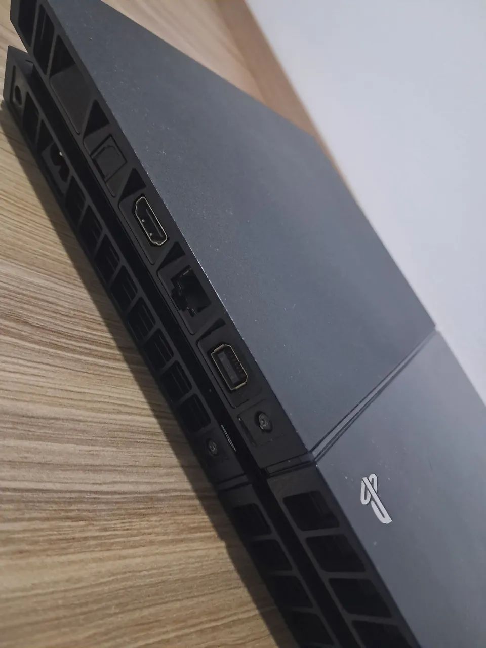 Ps4 com 2 controles e 9 jogos mídia digital. - Foto 5