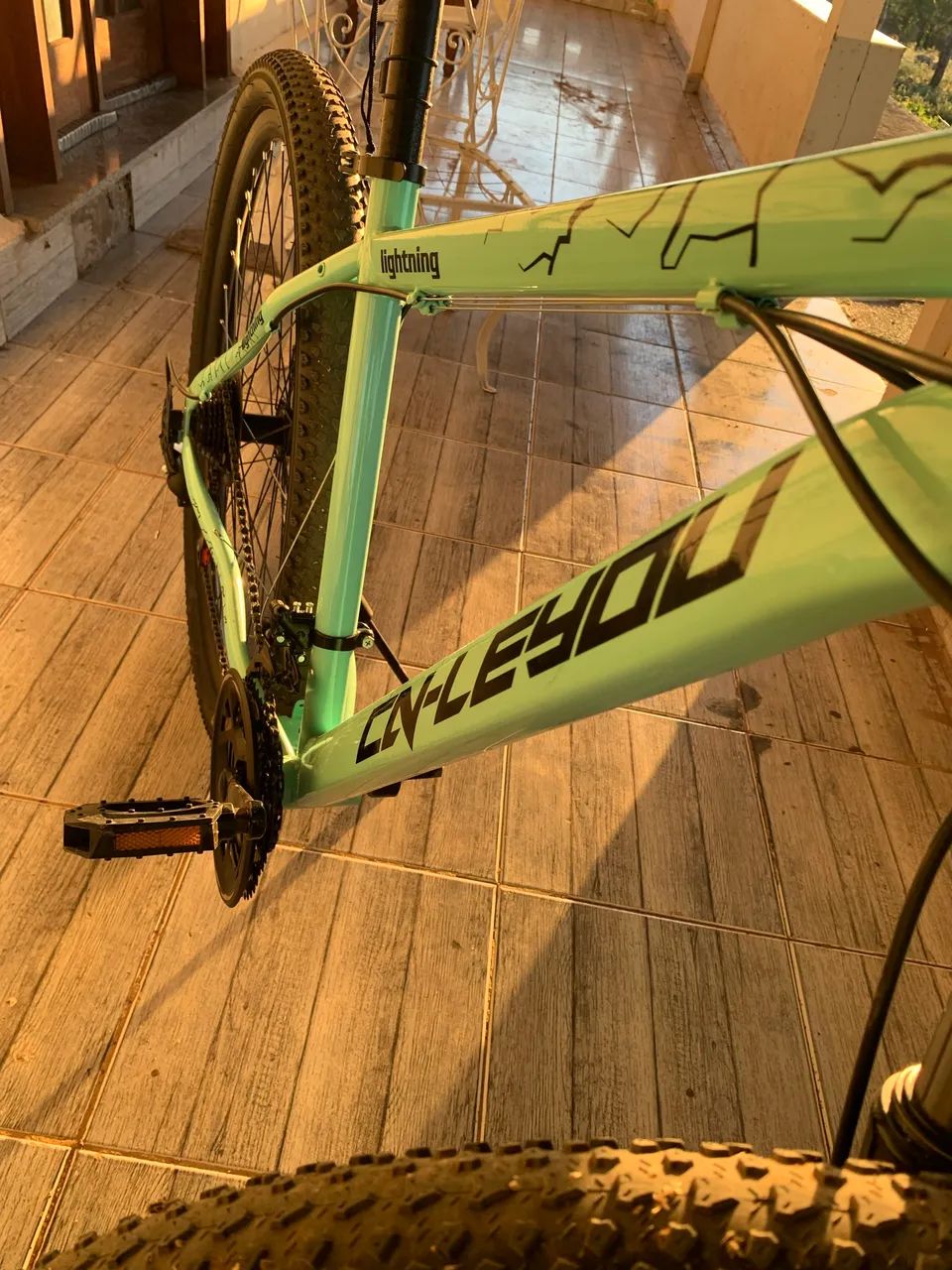 Bike CN-Leyou Lightning (Verde Menta) - Praticamente Nova! - Foto 4