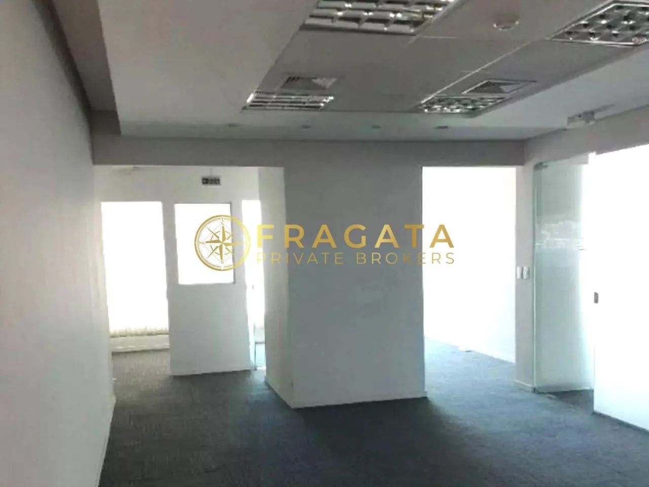 Conjunto comercial Jardim São Luís Centro Empresarial 2844,04 m² 28 vagas - Foto 4