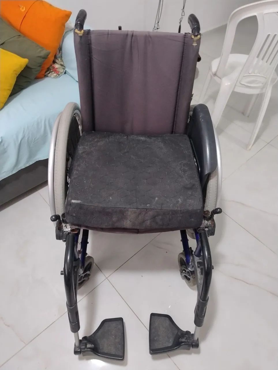 Vendo Cadeira de rodas usada ortobras ; 500 reais  - Foto 3