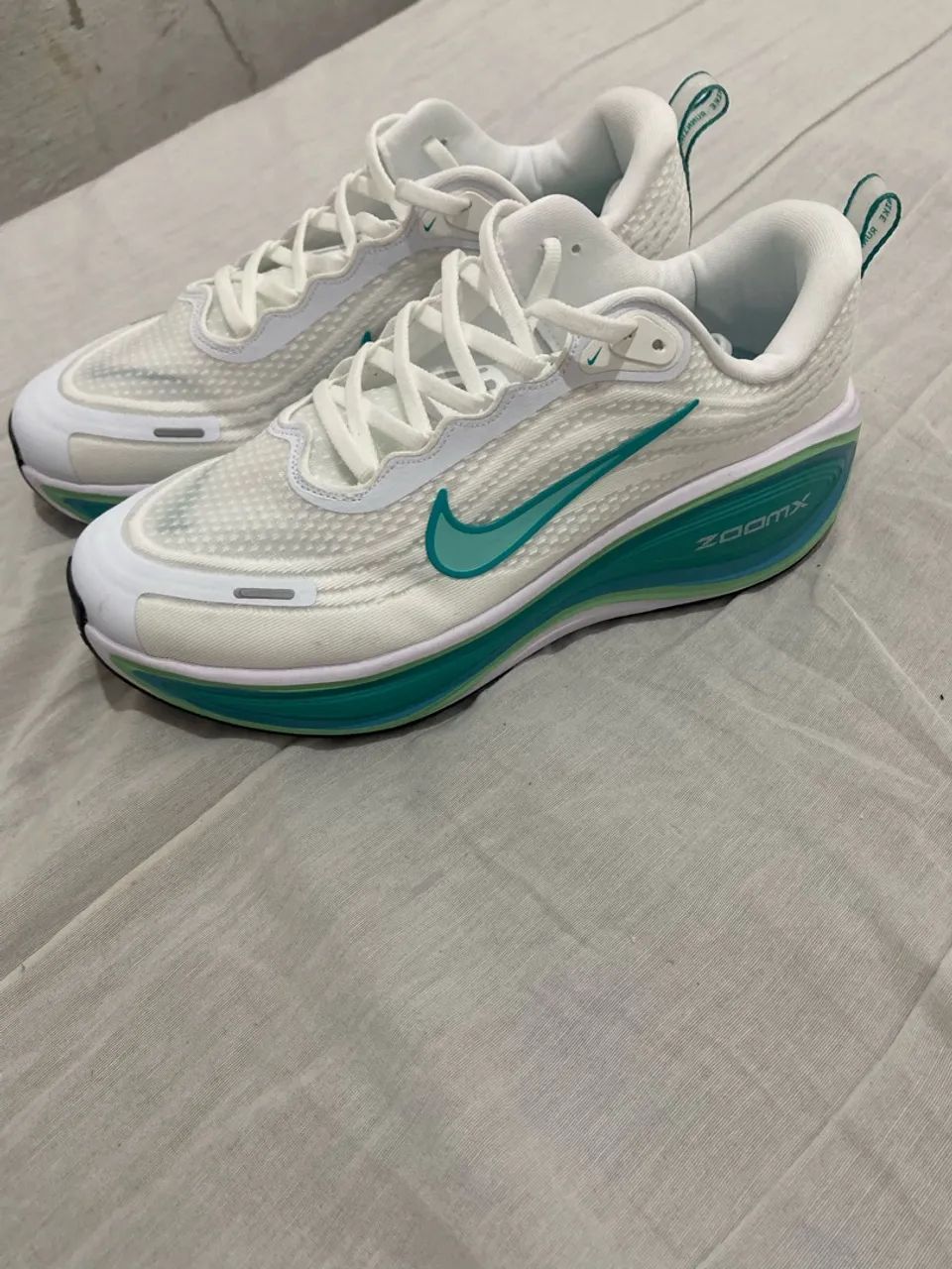 Nike Vomero Plus