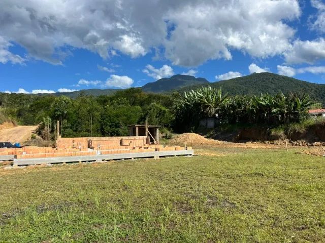 Terreno com 525m² Plano em Santo Amaro da Imperatriz - Foto 2