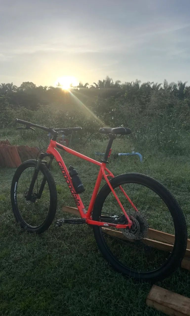 Bicicleta Cannondale  aro 29 - Foto 3