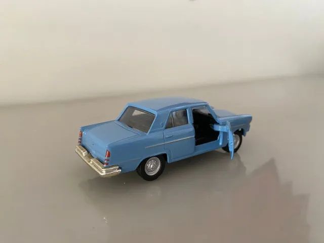 Miniatura Willys Aero 2600 Azul - Colecionável - Foto 4