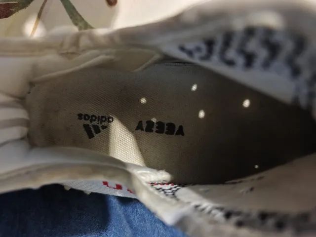 adidas Yeezy Boost 350 V2 Zebra - Foto 3
