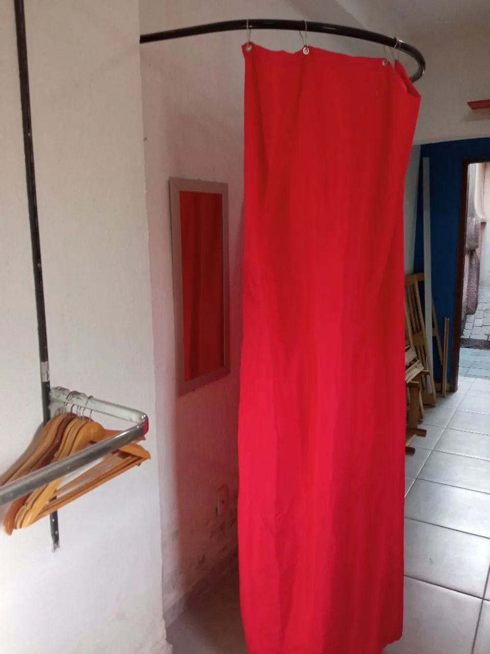 Araras, provador de roupa e espelho  - Foto 5