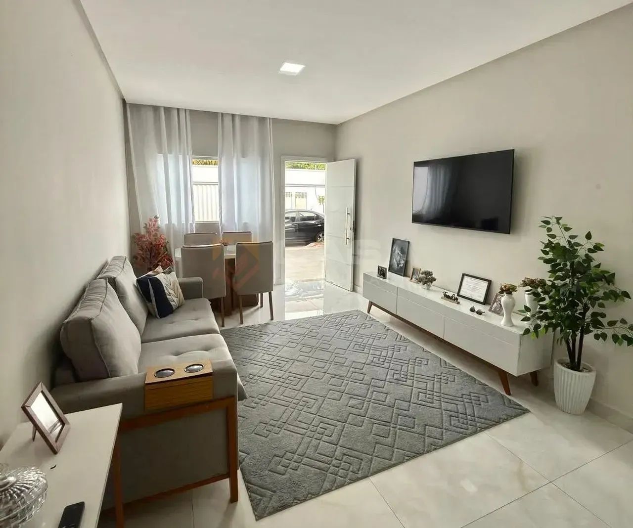 Piscina em Parque Jacaraípe: Casa Linear de 2 Quartos com Suíte - Foto 4