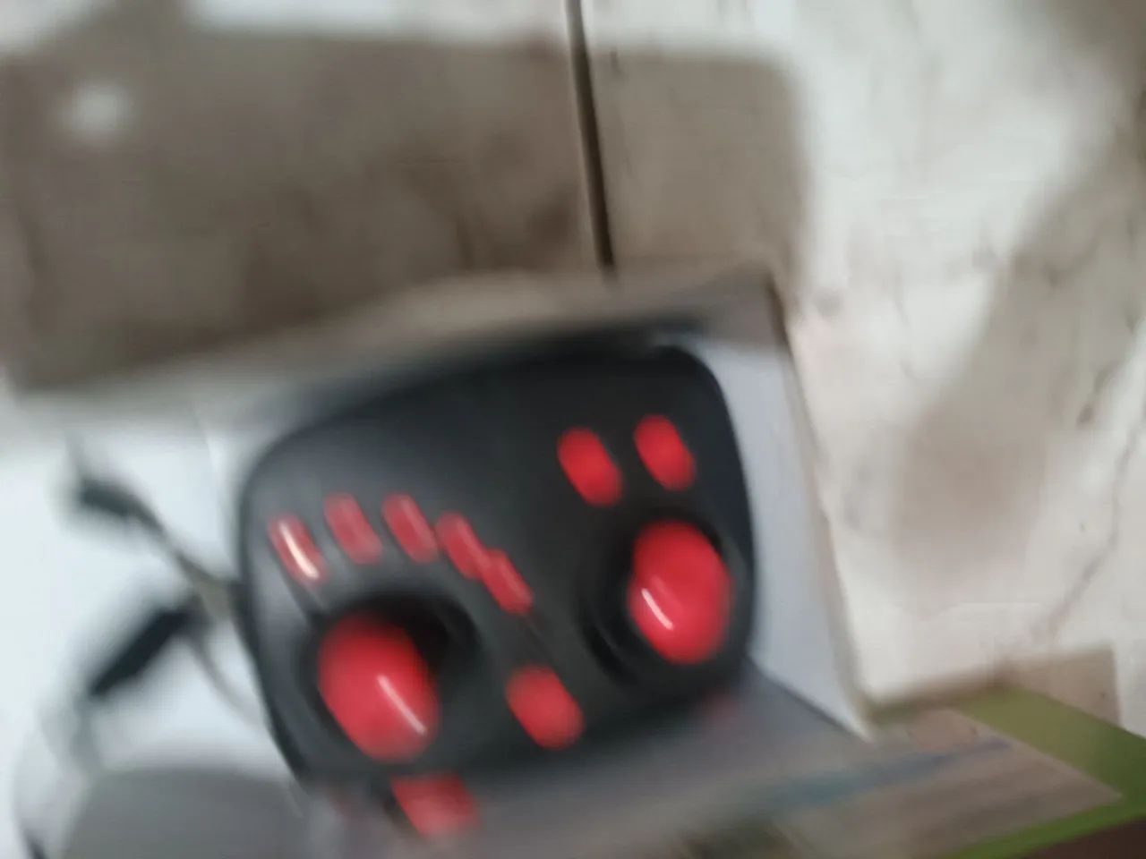 Venda-se drone sem bateria caixa um pouco danificada  - Foto 3