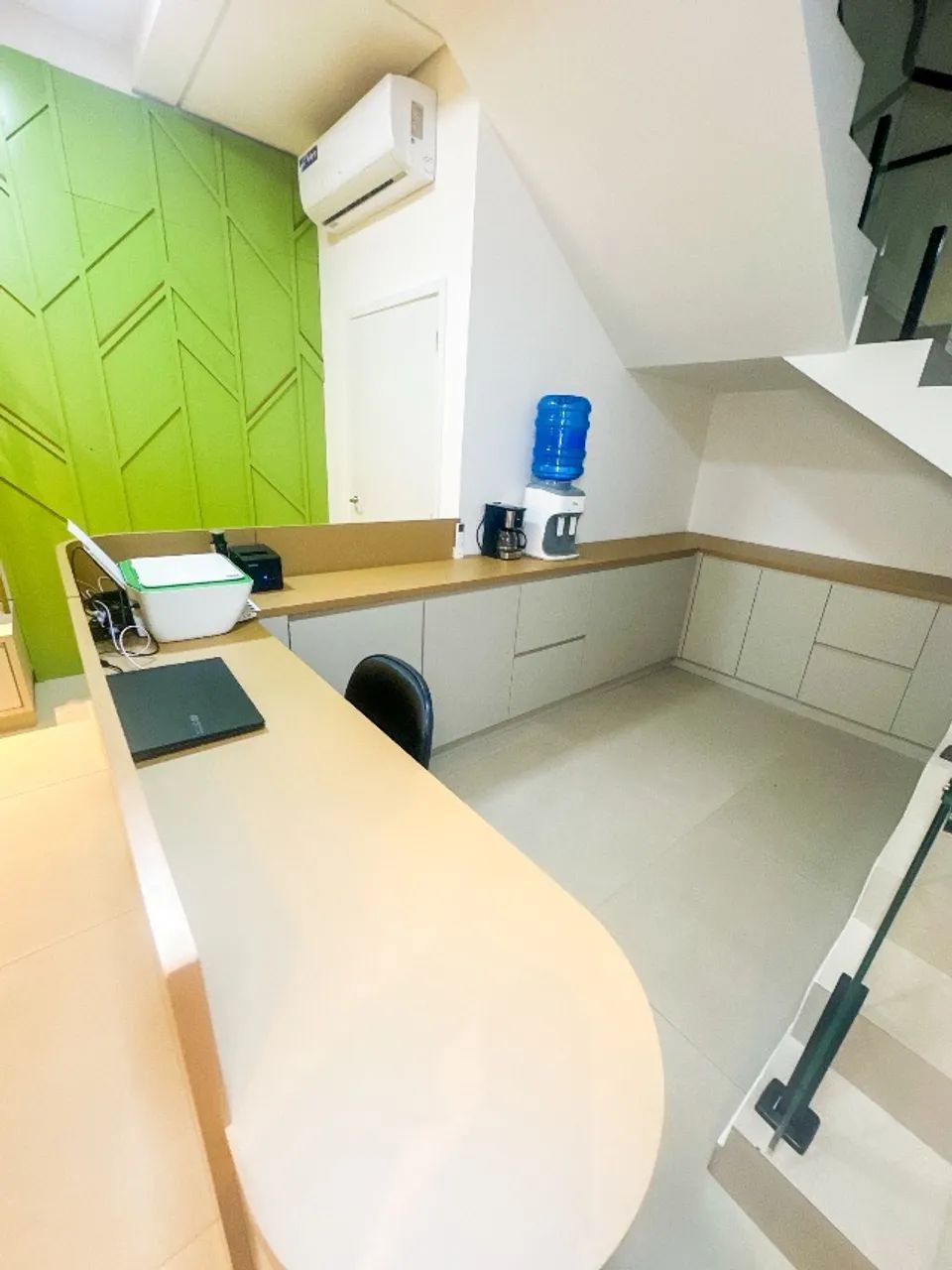 Balcão Caixa Comercial de Alto Padrão 100% MDF - Amplo e Funcional - Foto 4