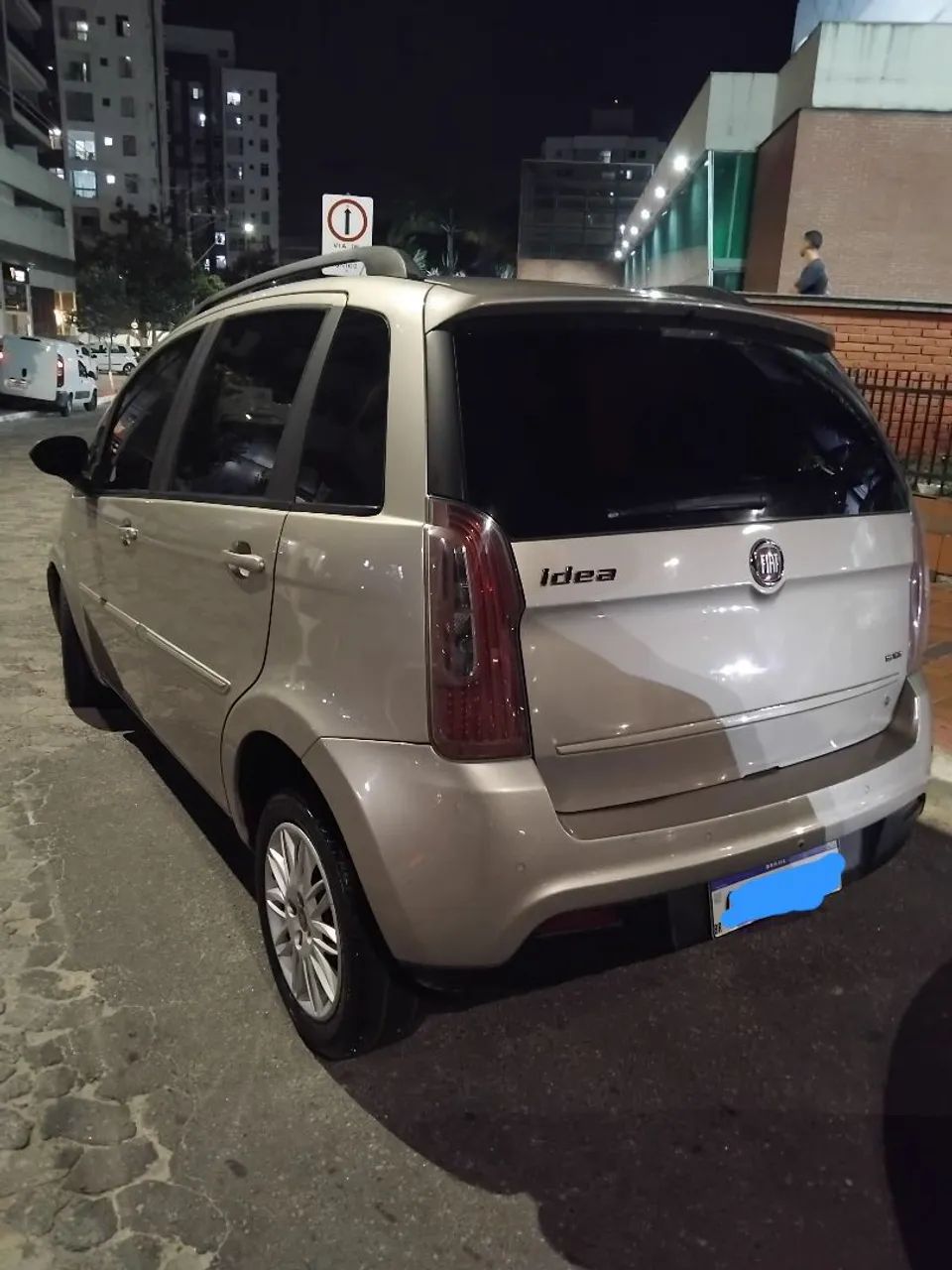 Fiat Idea Essence Dualogic 1.6 Flex 16V 5P 2012 - Foto 3