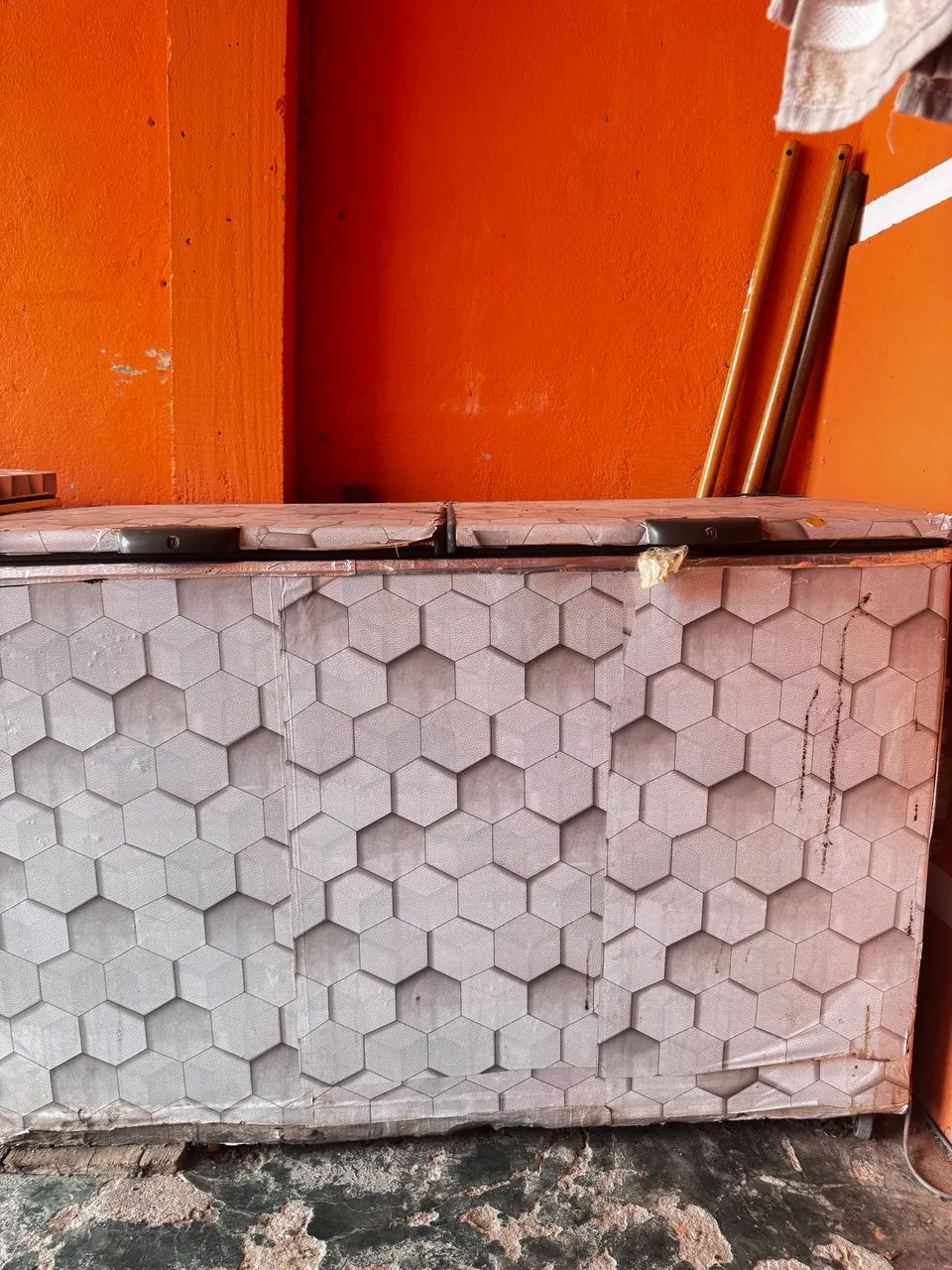 2 Freezers Horizontais Usados - Funcionando - R$ 1.000  - Foto 2