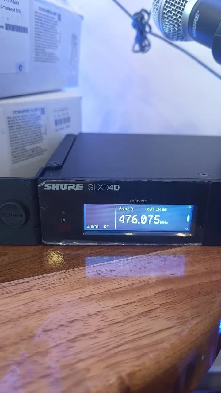 Microfone Duplo SHURE Digital Profissional SLXD24D - Foto 4