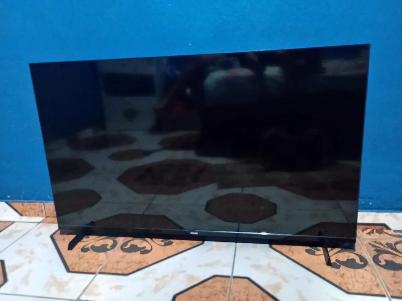 Smart TV Philips 50 polegadas Com Defeito  - Foto 5